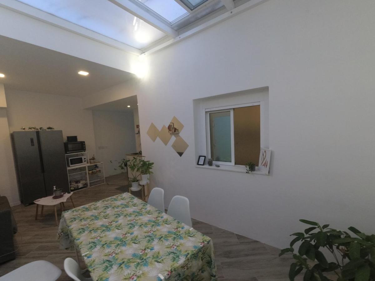 Room With Private Bathroom - Vivienda Vacacional Out Of Blue Santa Cruz de la Palma  Ngoại thất bức ảnh