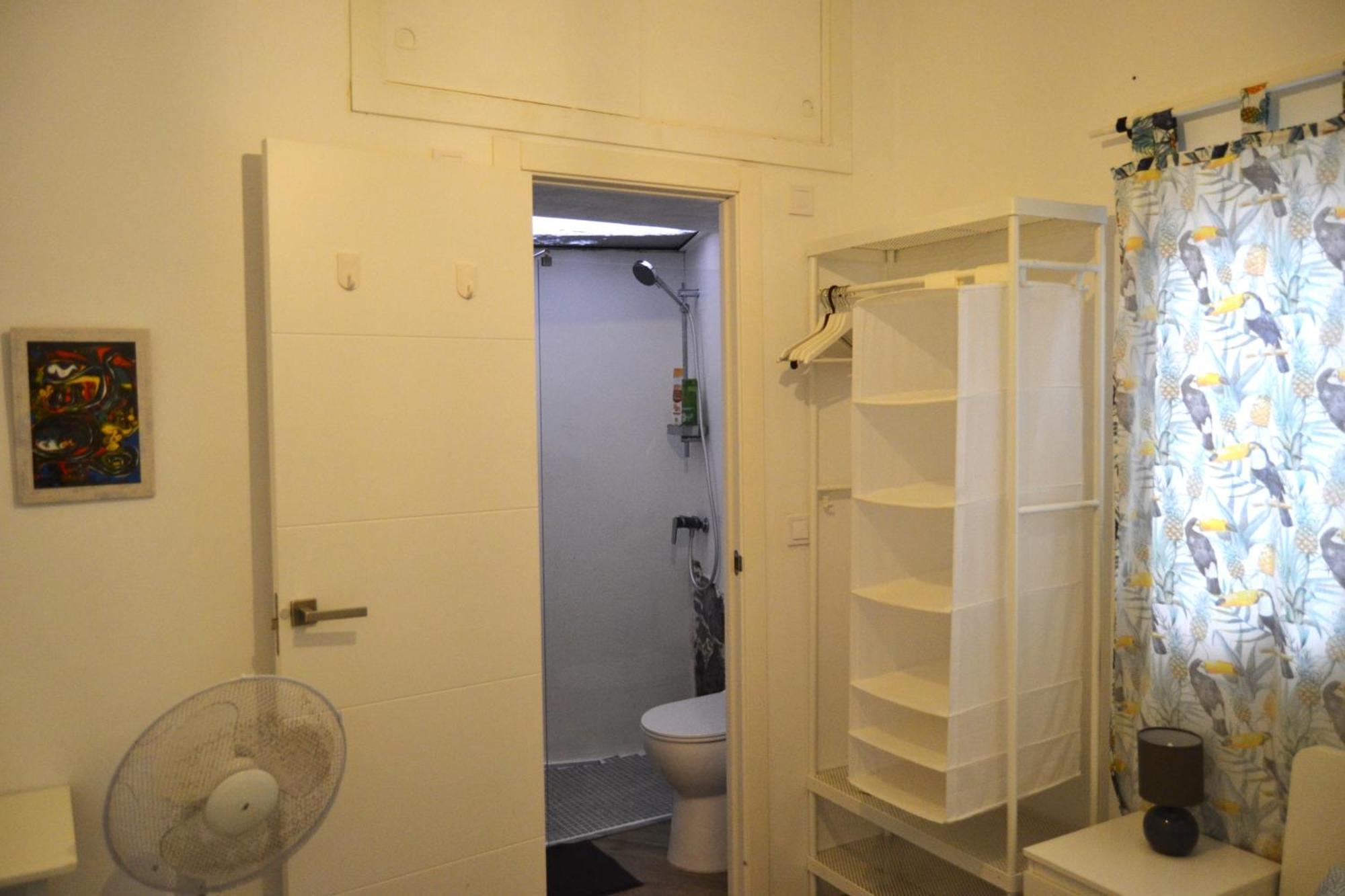 Room With Private Bathroom - Vivienda Vacacional Out Of Blue Santa Cruz de la Palma  Ngoại thất bức ảnh
